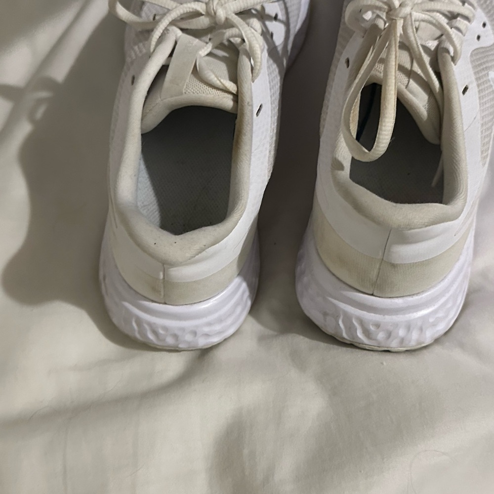 Nike White Athletic Shoes - Picture 4 of 5